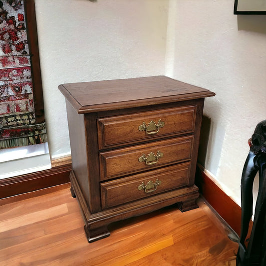 5117 3 Drawer Colonial #Nightstand