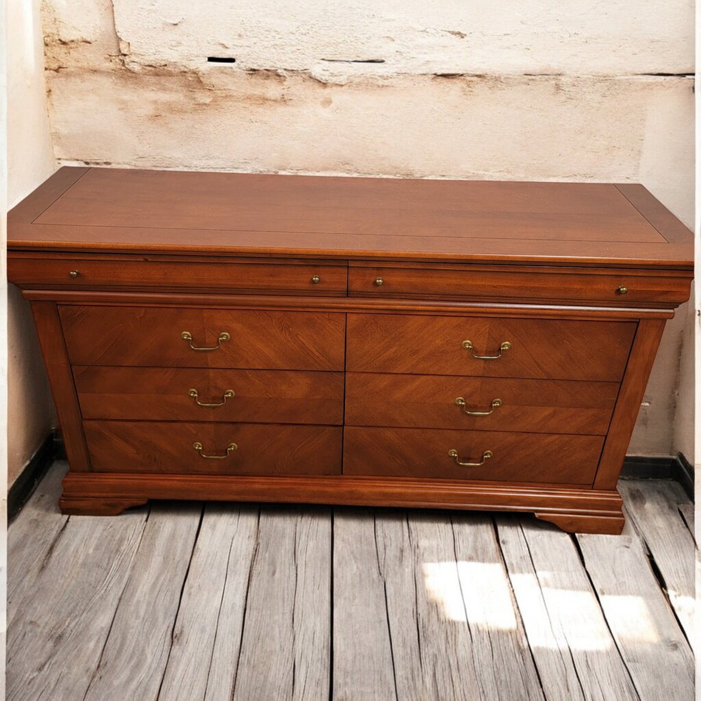 6308 Traditional Cherry 8 Drawer #Dresser