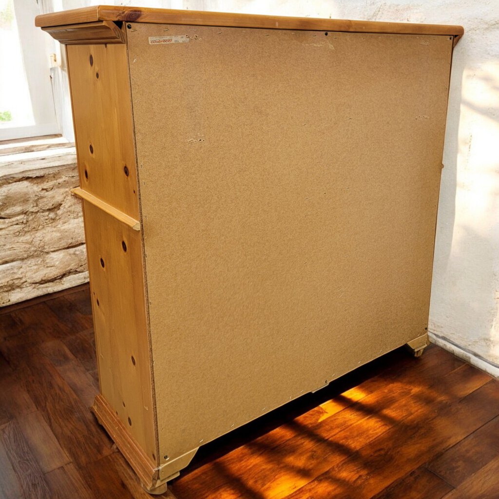 6346 Bassett Furniture 10 Drawer Mule Chest