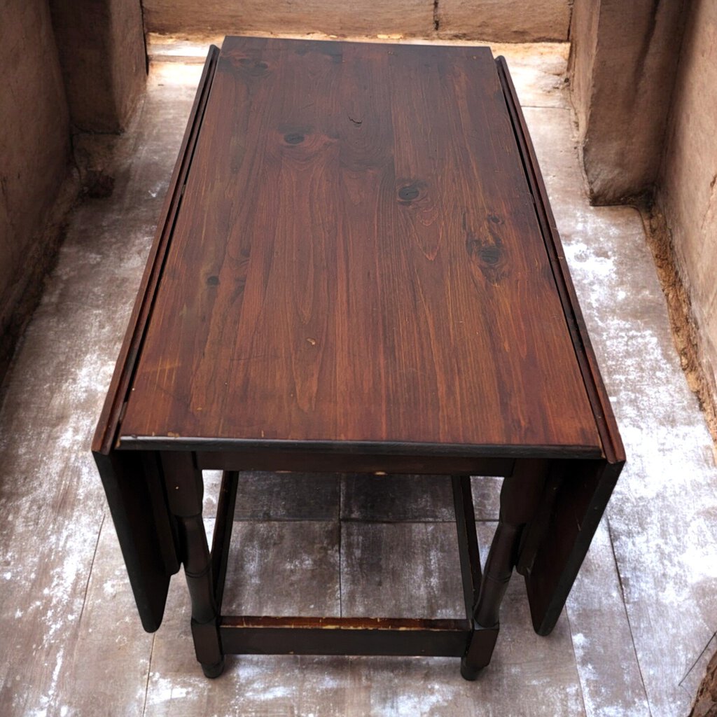 6375 Vintage Pine Drop Leaf Gate Leg Dining Table