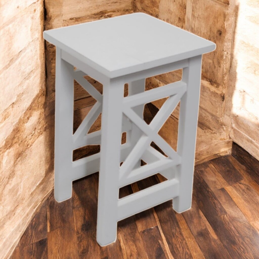 6470 Small Farmhouse Accent Table