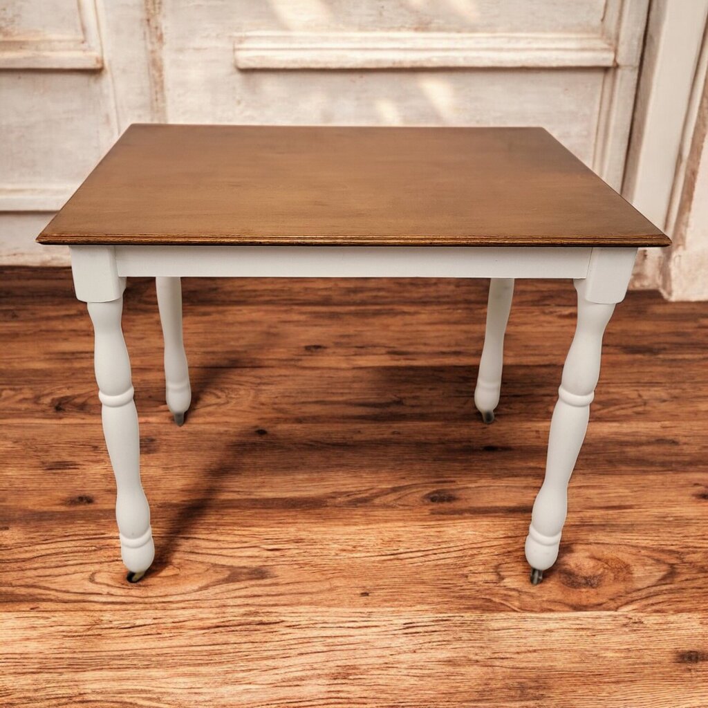 6495 Rolling Country Dining #Table with Maple Slab Top