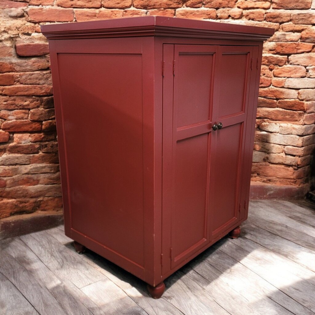 6503 Red Farmhouse #Cabinet