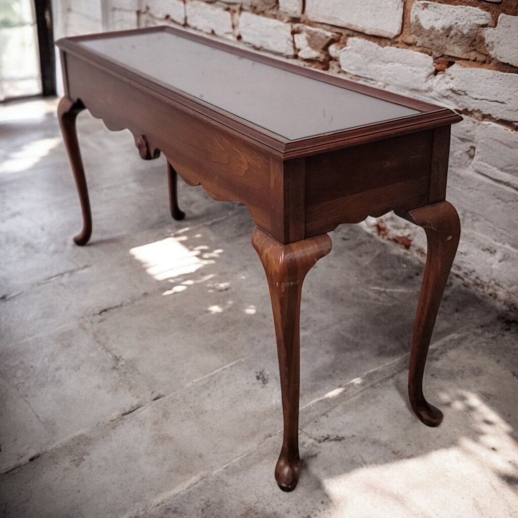 6531 Cherry Queen Anne 2 Drawer #Console