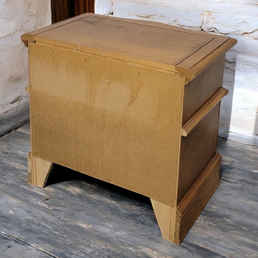 6545 Vintage Oak 2 Drawer #Nightstand