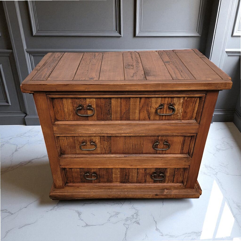 6970 Solid Wormwood Rustic Mexican Pine 3 Drawer Chest