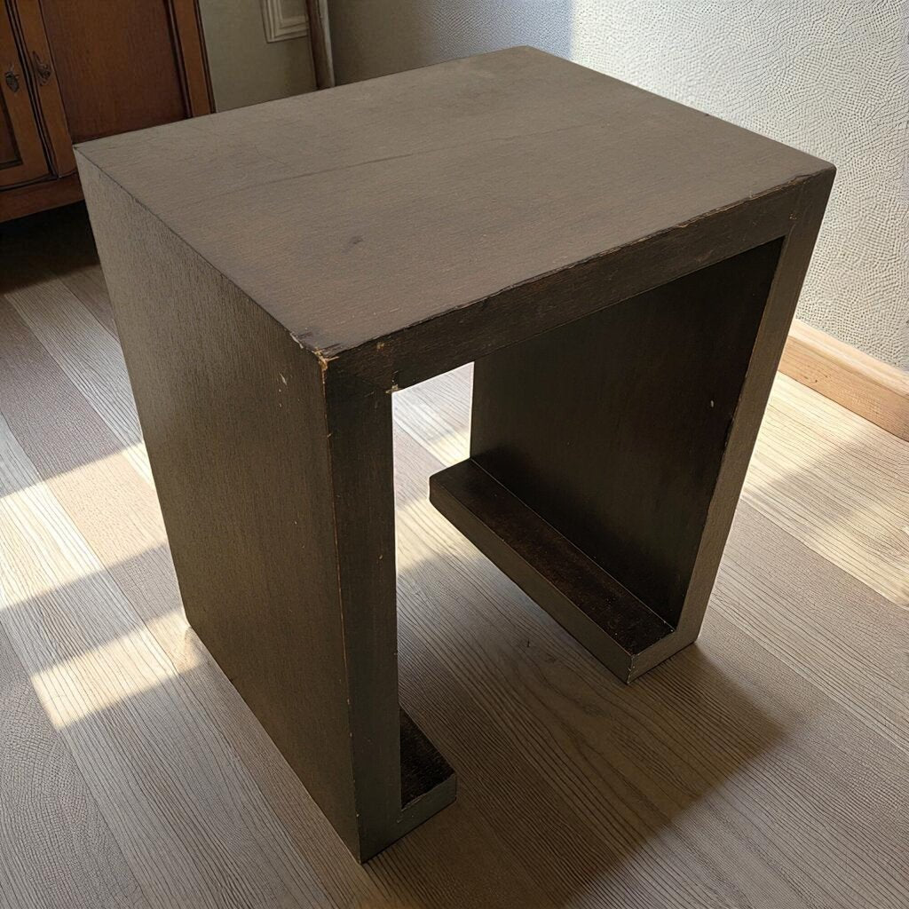 6978 Espresso Modern Accent Table