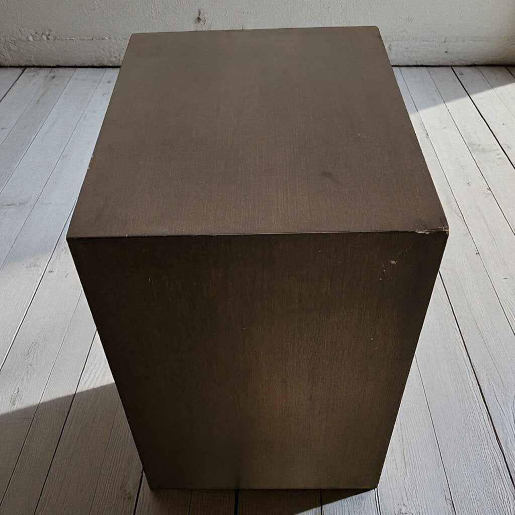 6978 Espresso Modern Accent Table