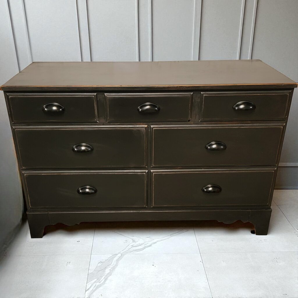 7002 Black 7 Drawer #Dresser