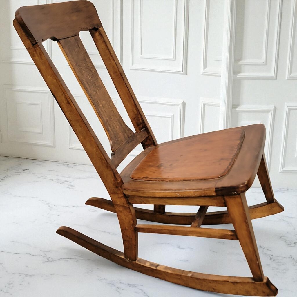 7017 Antique Tigerwood Rocking #Chair