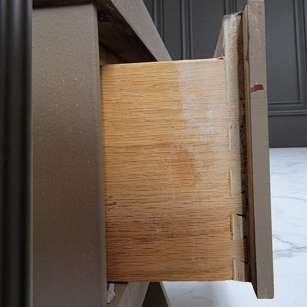 7034 Gray Nightstand with Drawer