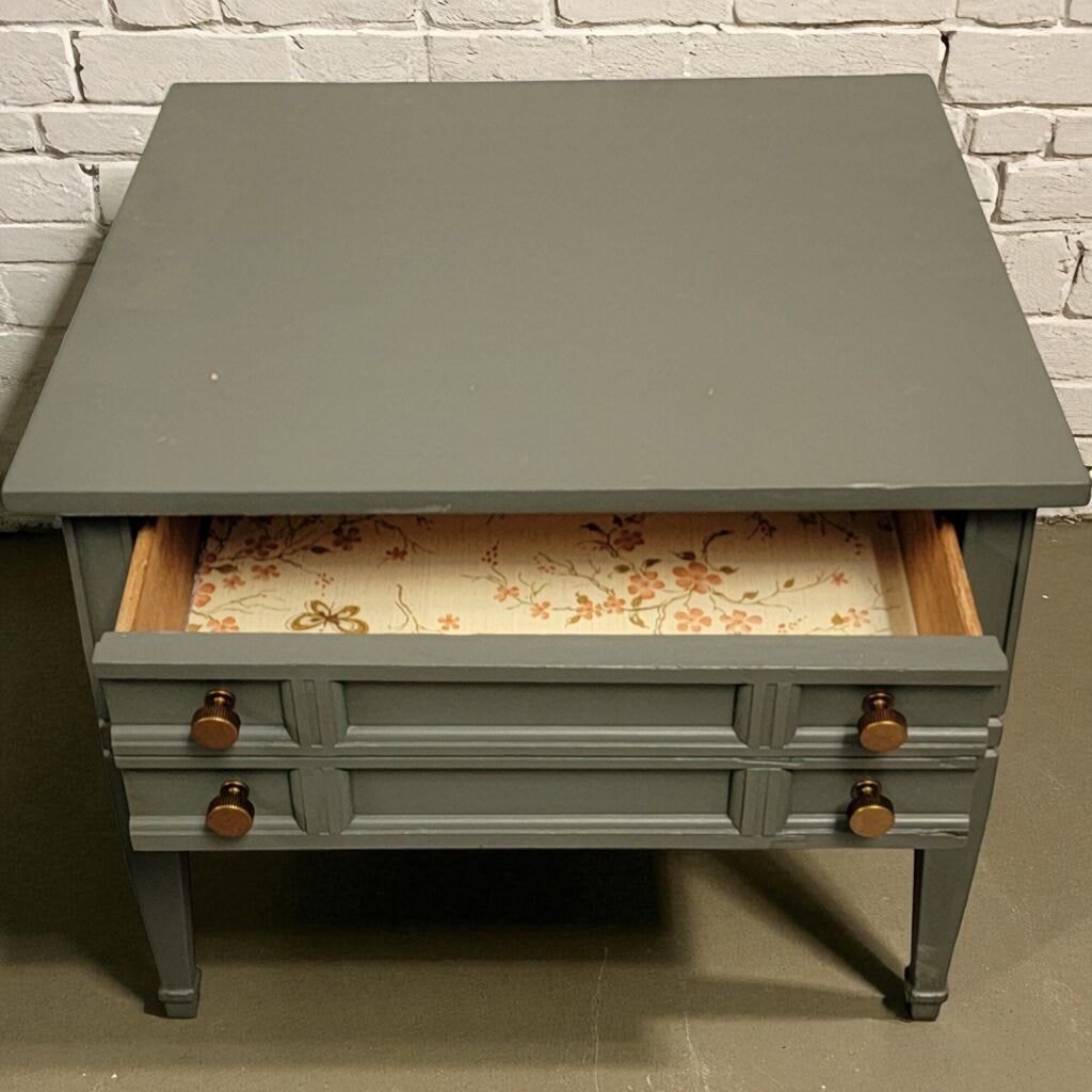 7050 VIntage Dark Grey Side #Table With Drawer Furniture
