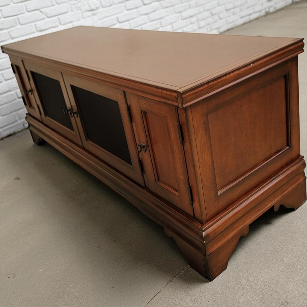 7065 Whalen Entertainment #Console Furniture