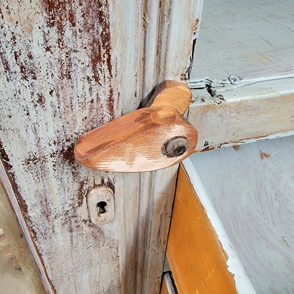 7089 Rustic and Chippy Wardrobe Cabinet with 4 Drawers ~ Furniture