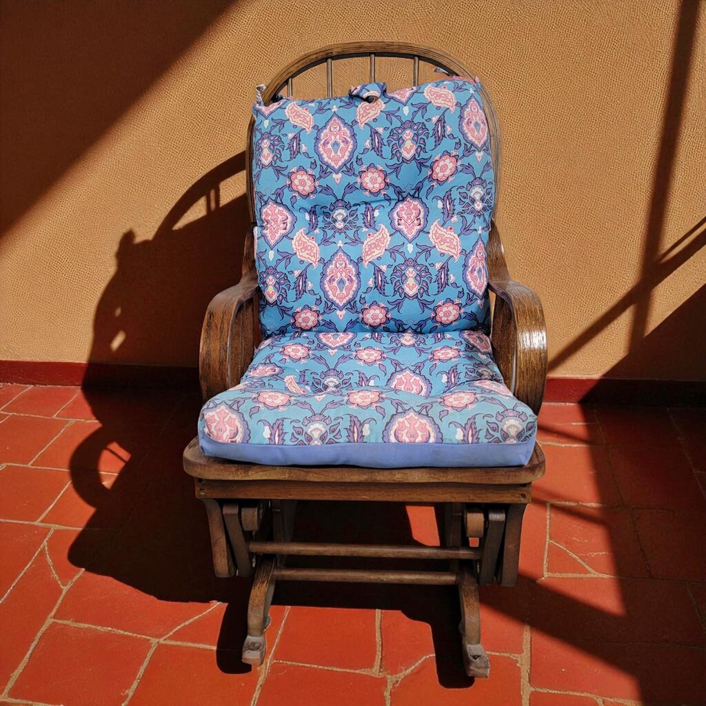 7096 Oak Glider #Rocker Used Furniture