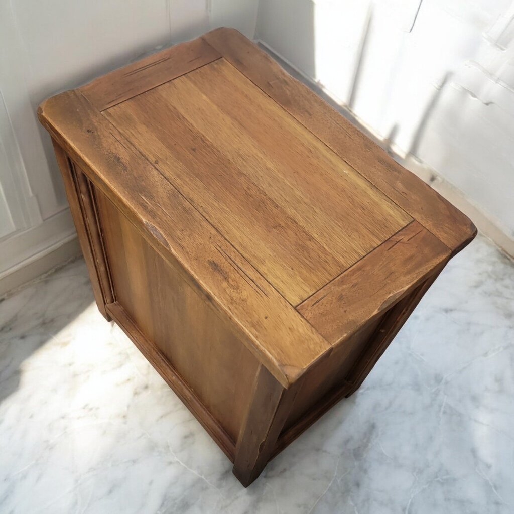 7434 Heavy Pine Side #Table with Metal Grate Door