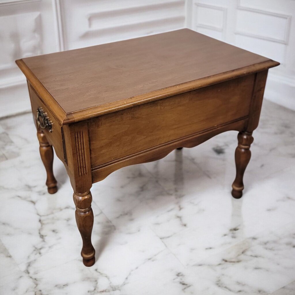7439 Vintage Colonial Side Table with Drawer ~ Furniture