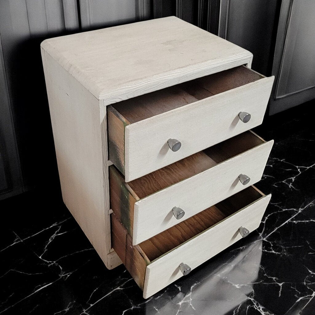 7655 Vintage Shabby Oak 3 Drawer #Chest