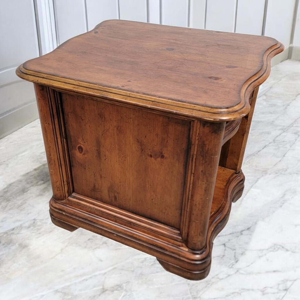 7724 Oversized Pine #Nightstand with Drawer