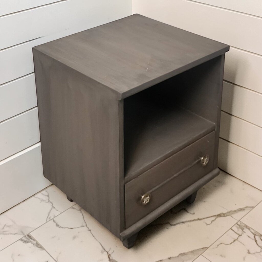 7892 Gray Mid Century Nightstand with Drawer