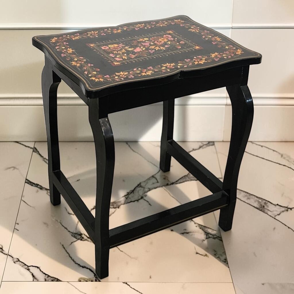 8097 Medium Black Floral Side #Table