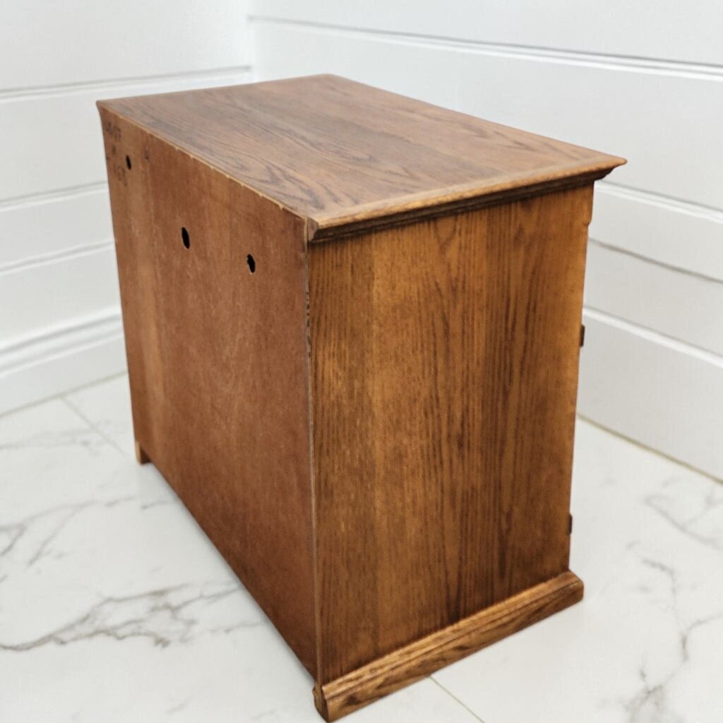 8105 Traditional Oak Media #Console ~ FURNITURE