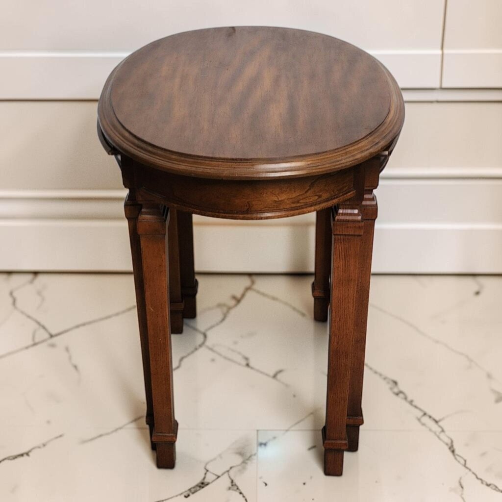 8244 Louis XVI Style Wooden Nesting Table