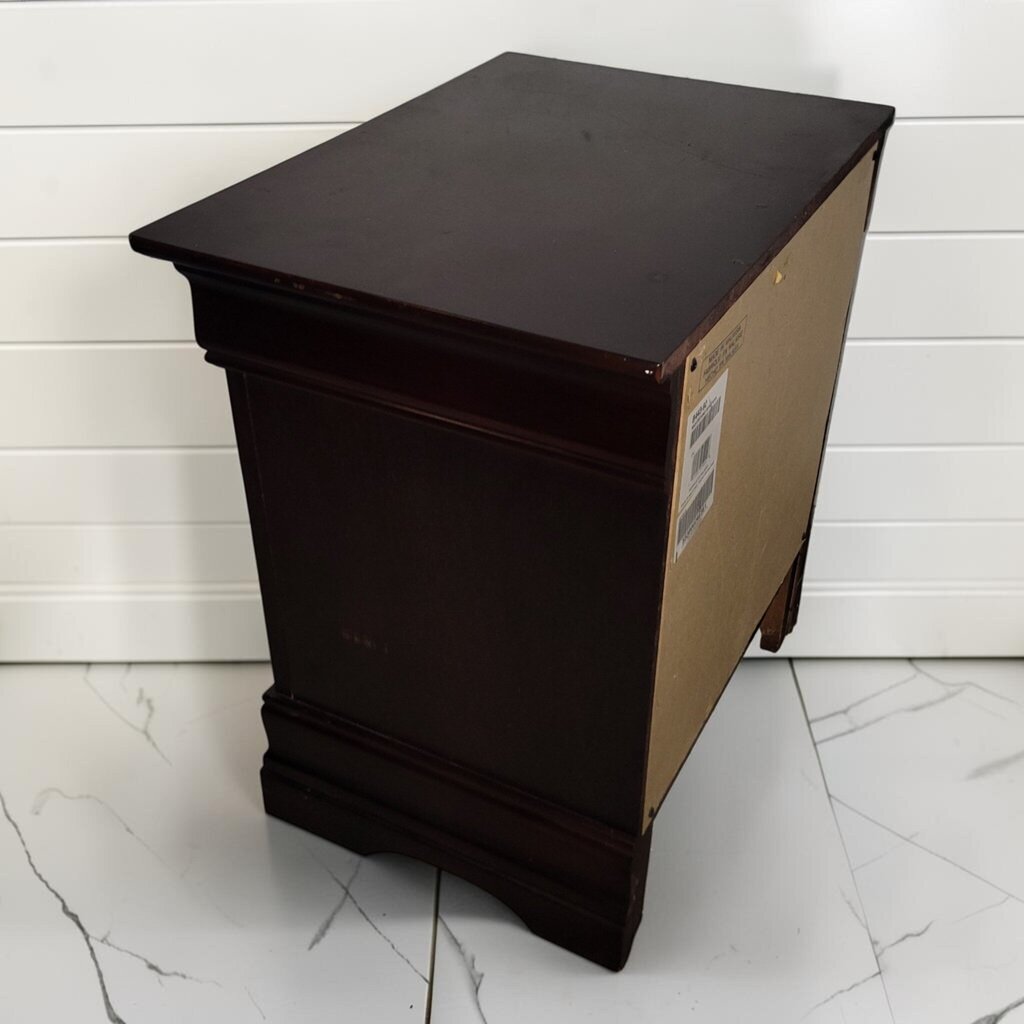 8421 Traditional 2 Drawer #Nightstand
