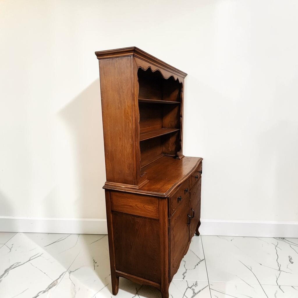 8577 Mid-Century French Provincial Cherry Wood #Hutch