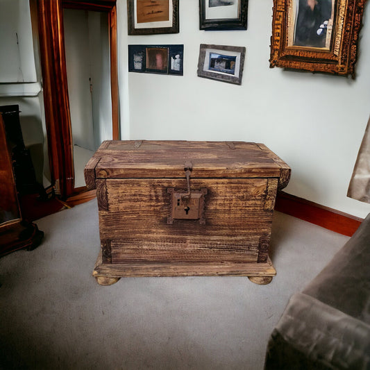 4773 HANDCRAFTED MEXICAN CHEST