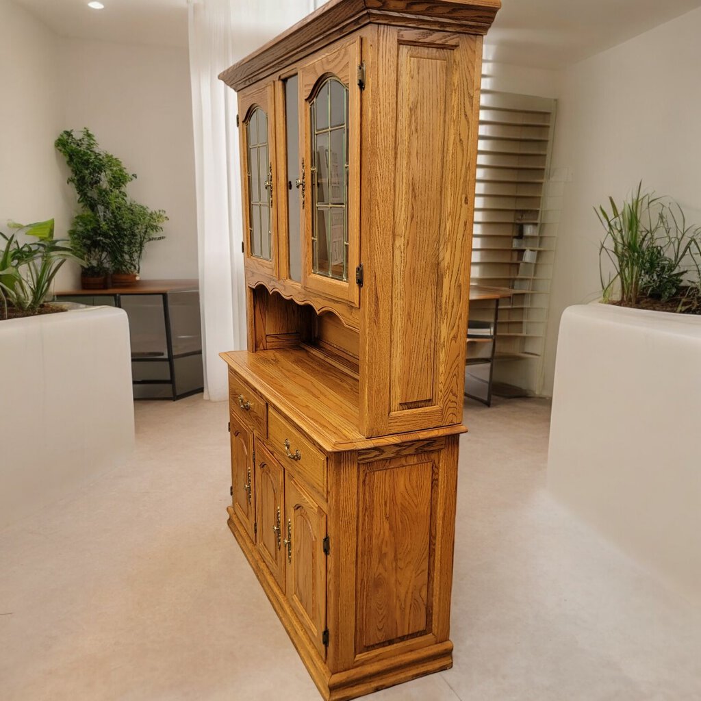 5307 Oak and Leaded Glass Lighted Hutch