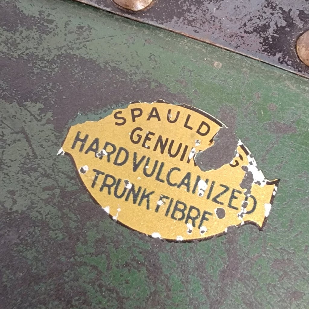 5317 Vintage Spaulding 1900's Steamer Trunk