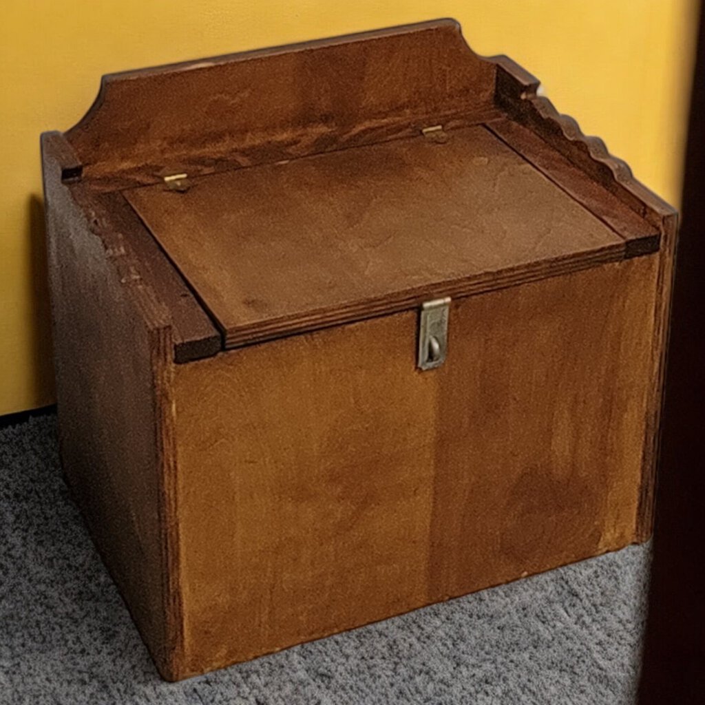 5407 Wooden Storage Chest