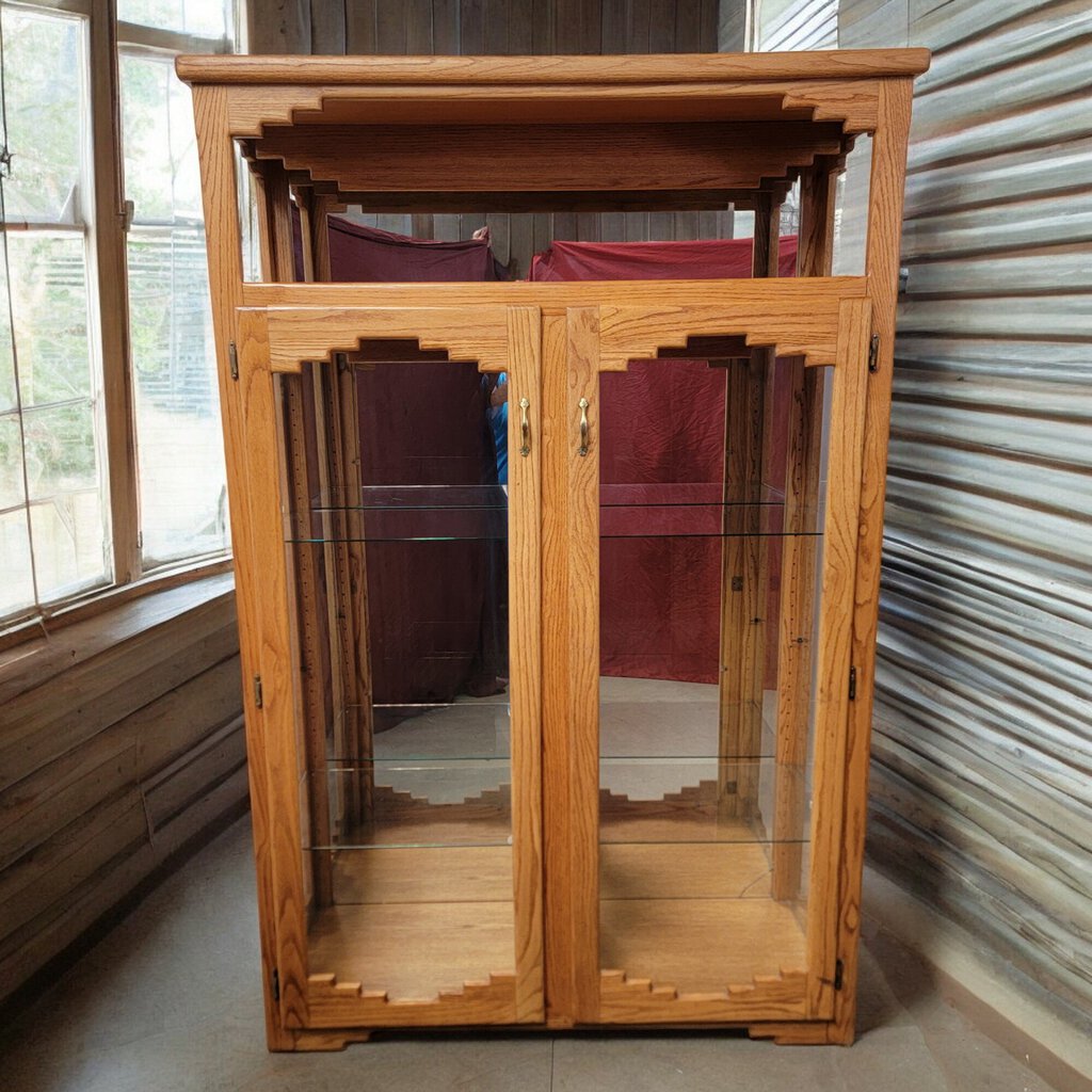 5415 Oak Southwest Lighted Glass Display Cabinet