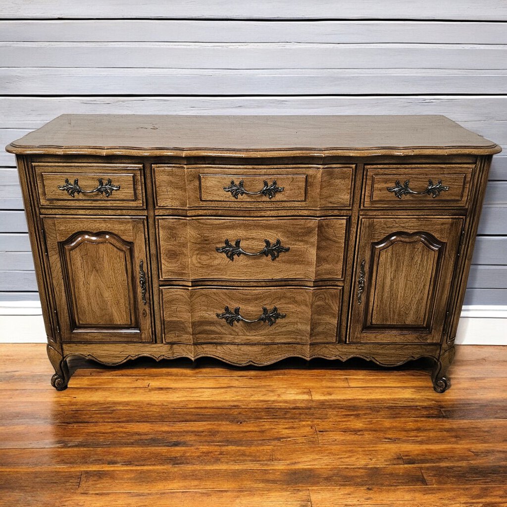 5479 French Provincial Wooden Thomasville Buffet