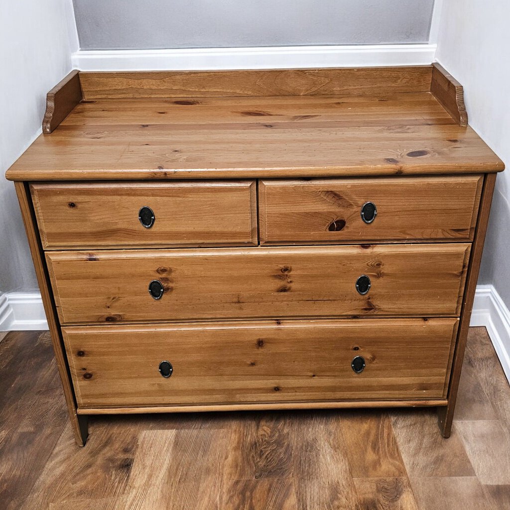 5510 4 Drawer Pine Dresser