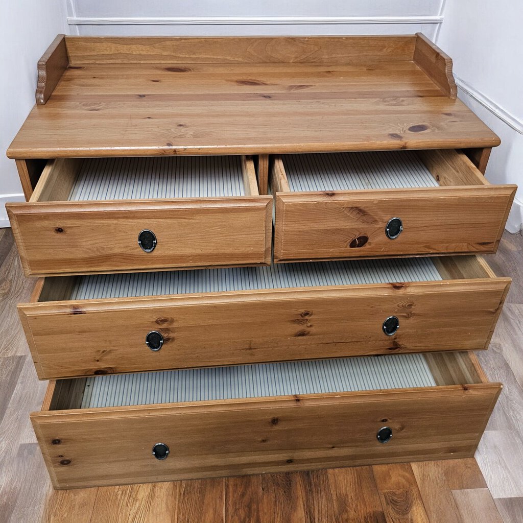 5510 4 Drawer Pine Dresser