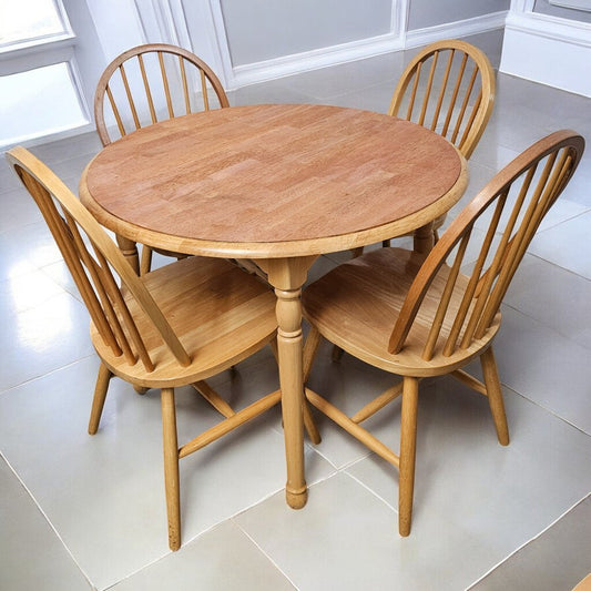 5876 Vintage Round #Table with 4 Windsor Chairs