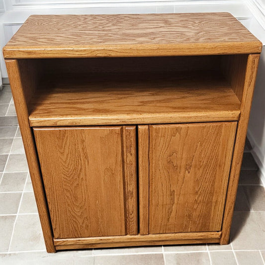 5882 Sonoma Oak Cabinet with Shelf