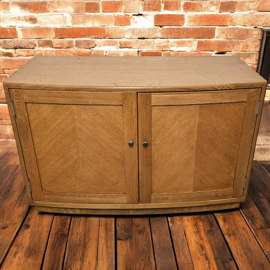 5917 Oak Mid Century Modern Credenza Cabinet