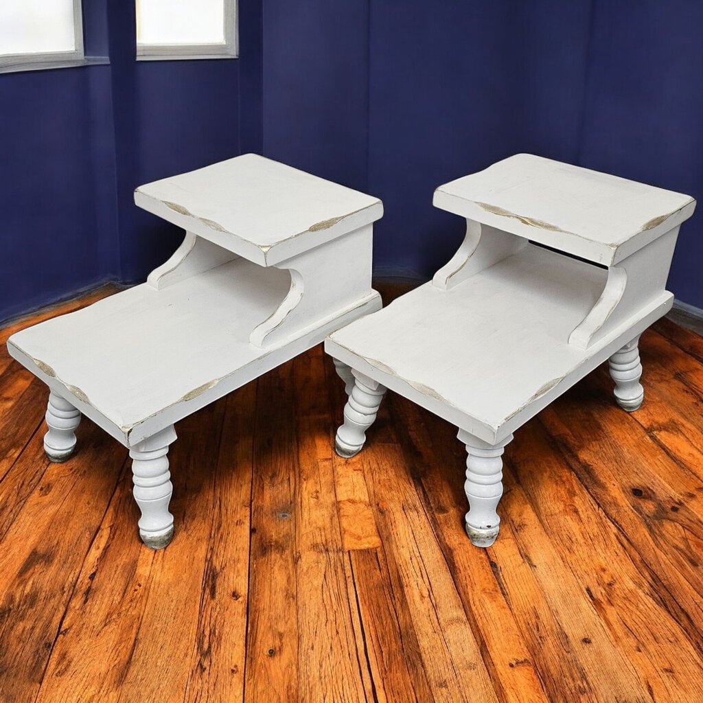 5921- 5922 Vintage Shabby White 2 Tier Side Table