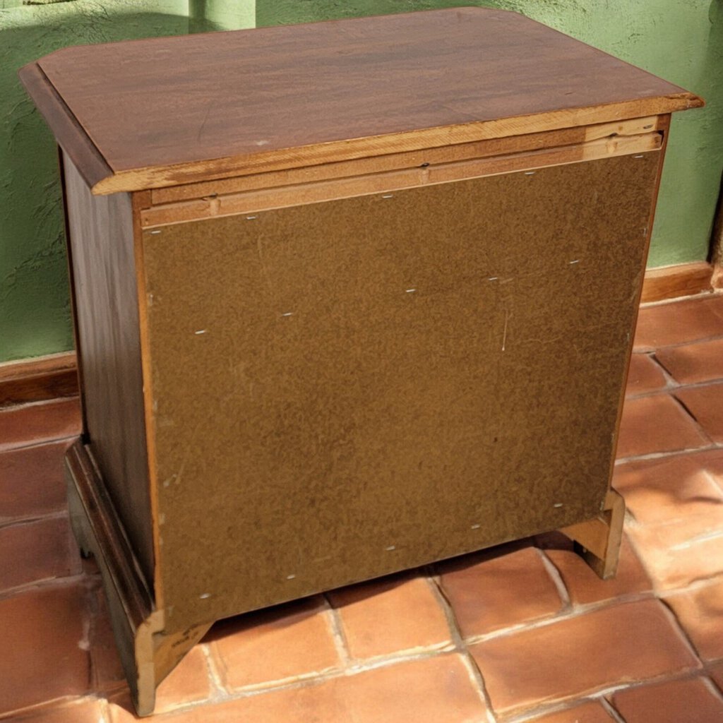 5951 Traditional Cabinet Side #Table with Drawer