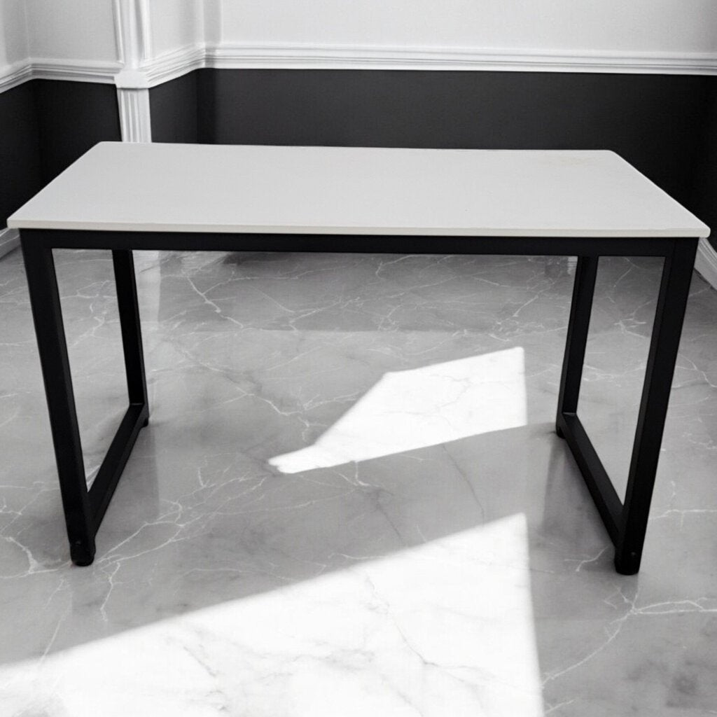 6078 Contemporary White and Metal #Table