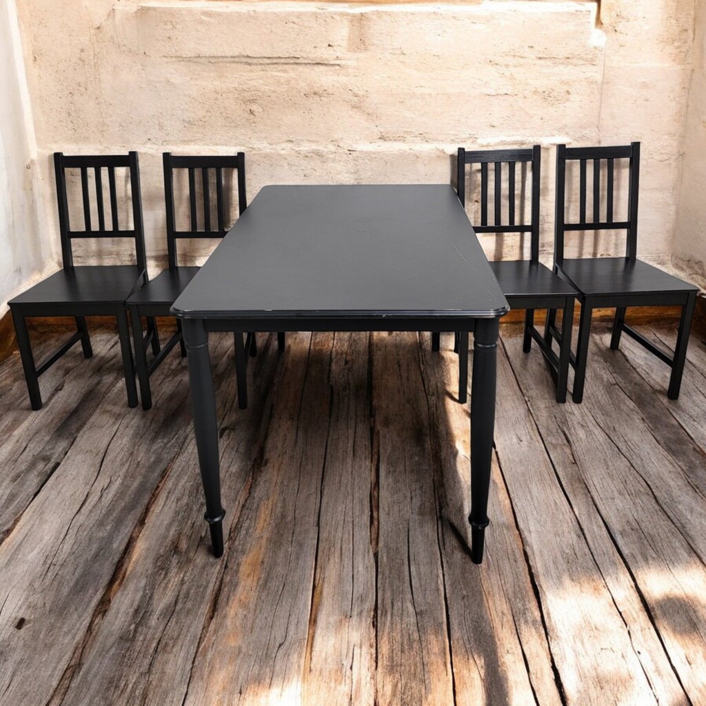 6122 Black Pencil Post Leg Dining Table with 4 Chairs