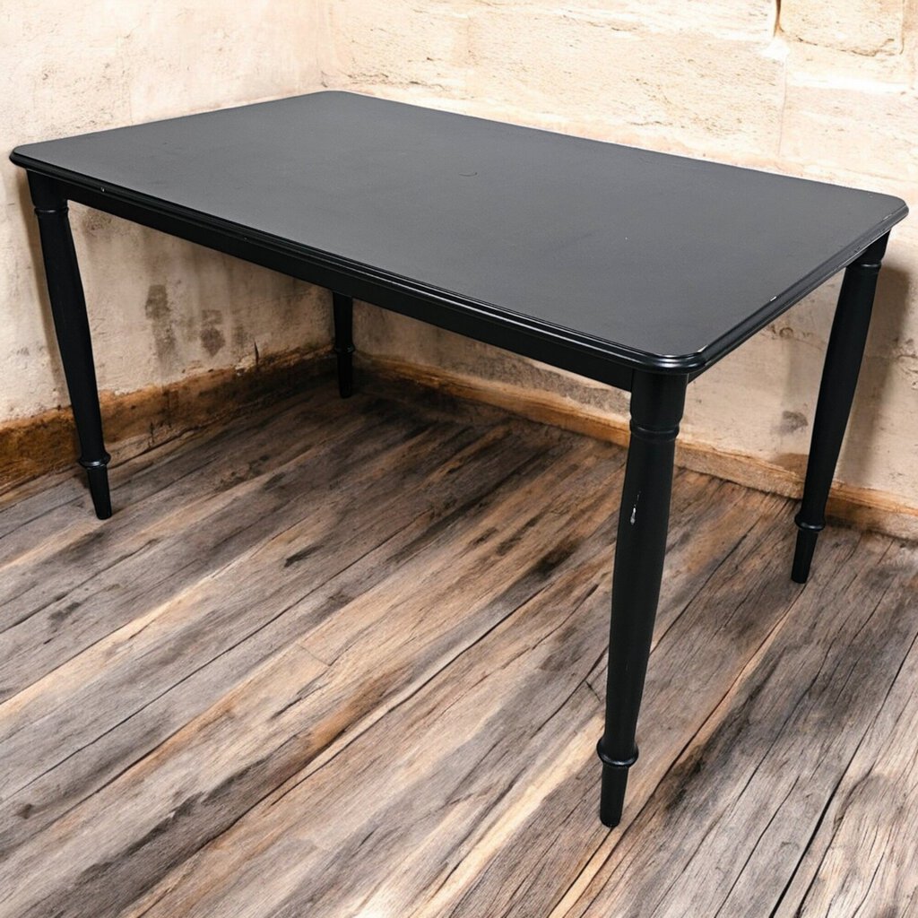 6122 Black Pencil Post Leg Dining Table with 4 Chairs