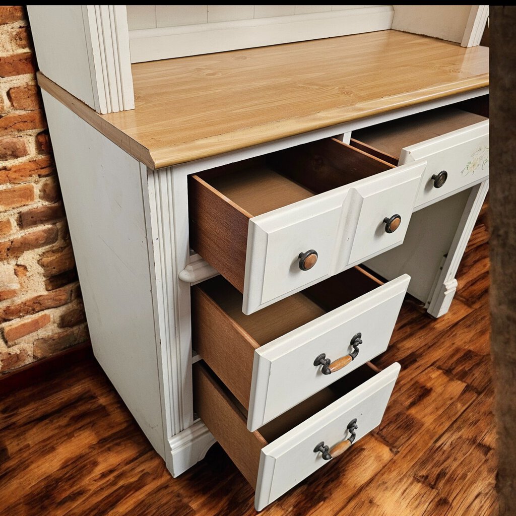 6130 Country Pine Cream #Desk with Hutch