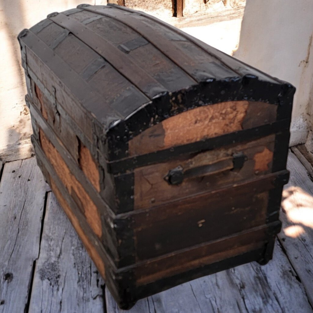 6160 Vintage Oak and Metal Steamer #Trunk on Wheels