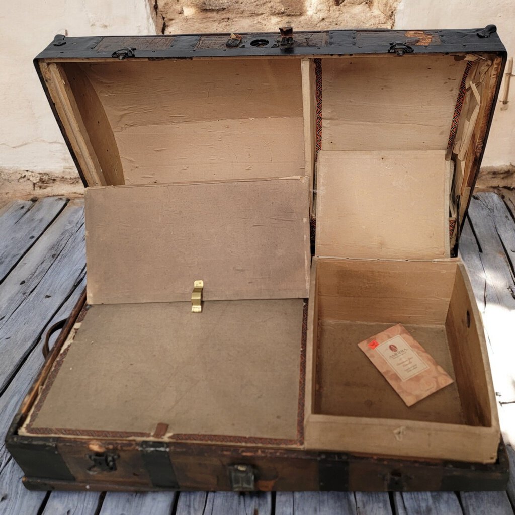 6160 Vintage Oak and Metal Steamer #Trunk on Wheels