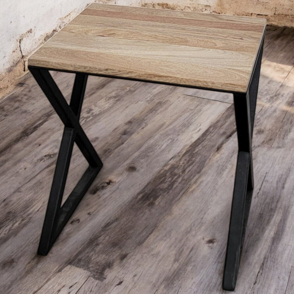 6163 Farmhouse Metal and Wood Accent Table