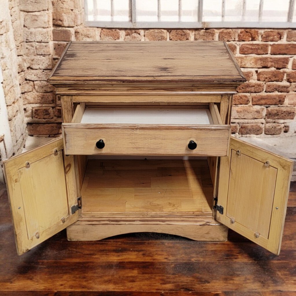 6168 Distressed Console #Cabinet with Drawer